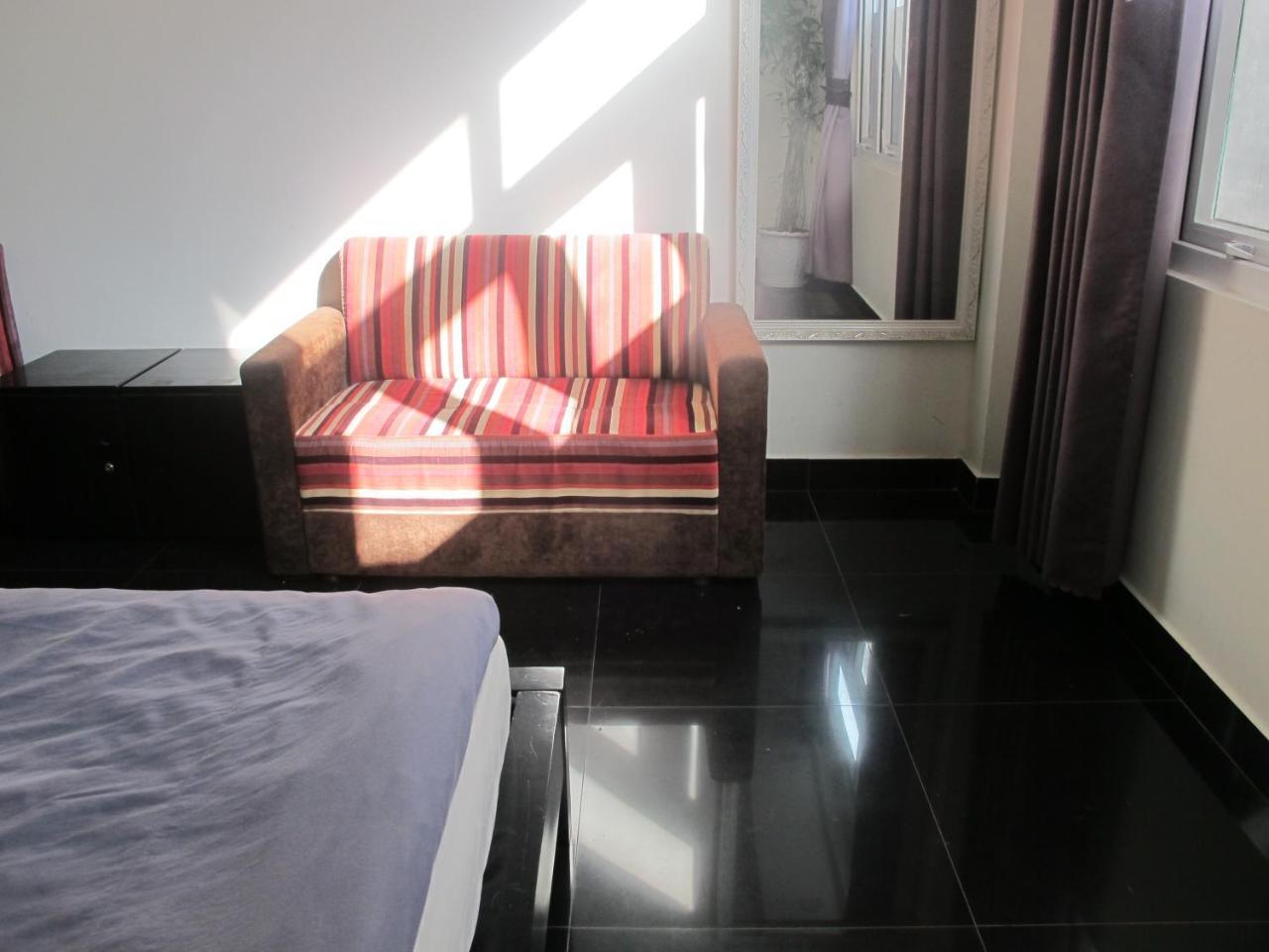 Backpackers Paradise Hotel ดาลัด ภายนอก รูปภาพ